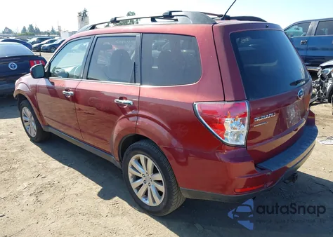 2011 Subaru Forester 2.5X Premium из США, поврежденный, VIN JF2SHBDC4BH736124
